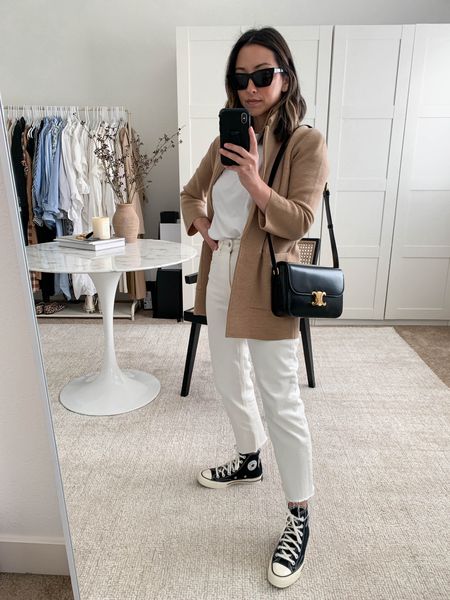 J.crew outfits. Neutral petite outfit ideas. 

Blazer - j.crew xxs
Tee - Everlane medium
Jeans - Everlane 24 (old)
Sneakers - Converse vintage 70’s 5
Sunglasses - YSL
Bag - Celine medium