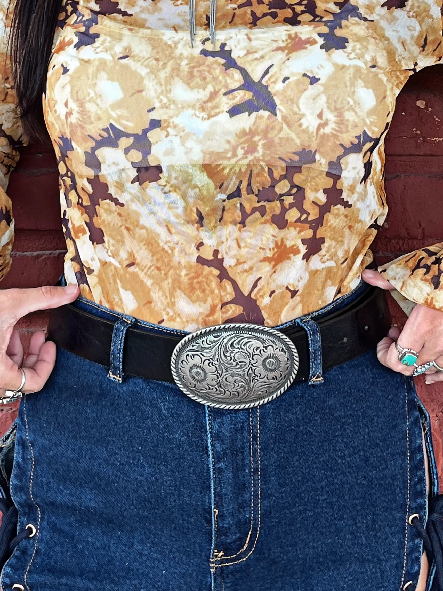 Dream Life Vintage Buckle Belt | Willow Boutique