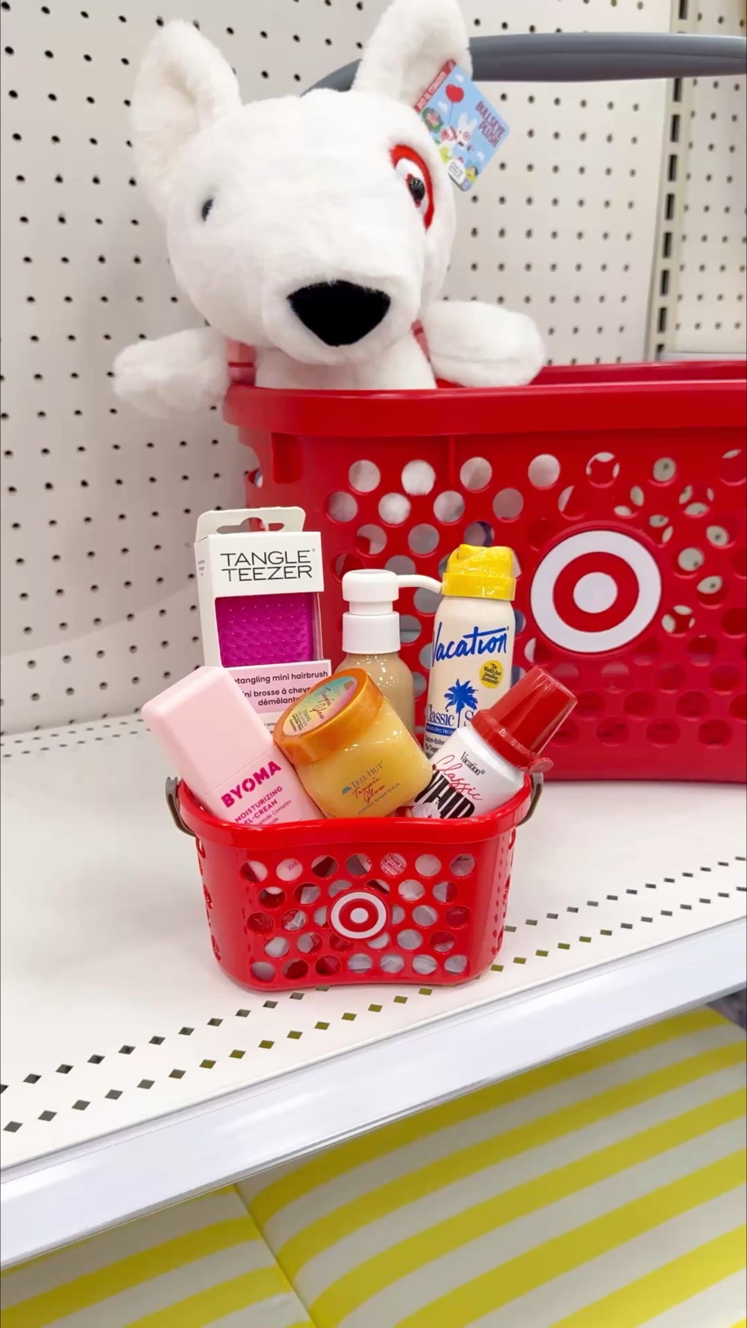 Target mini basket, target basket, target finds, target favorites, target must haves, target kids, target beauty, target gift ideas, target gift basket, elf on the shelf

Have you ever seen anything cuter than these mini Target baskets!?😍🎯 so fun to fill as a gift basket, could add a Target or Starbucks gift card! Use as party favors, cute for kids, etc! I have a feeling these will be very popular for Christmas, and I think they’d be SO cute for Elf on the Shelf!😍🎄🎅🏼 

#LTKFamily #LTKFindsUnder50 #LTKKids