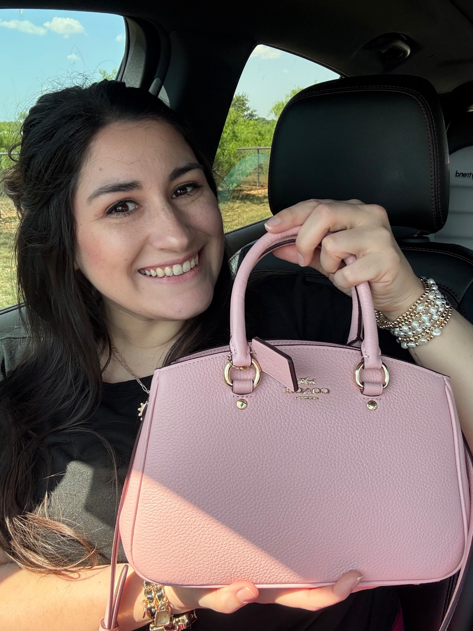 My new coach Savannah small carryall! 🎀🩷 

#LTKStyleTip #LTKBeauty #LTKItBag
