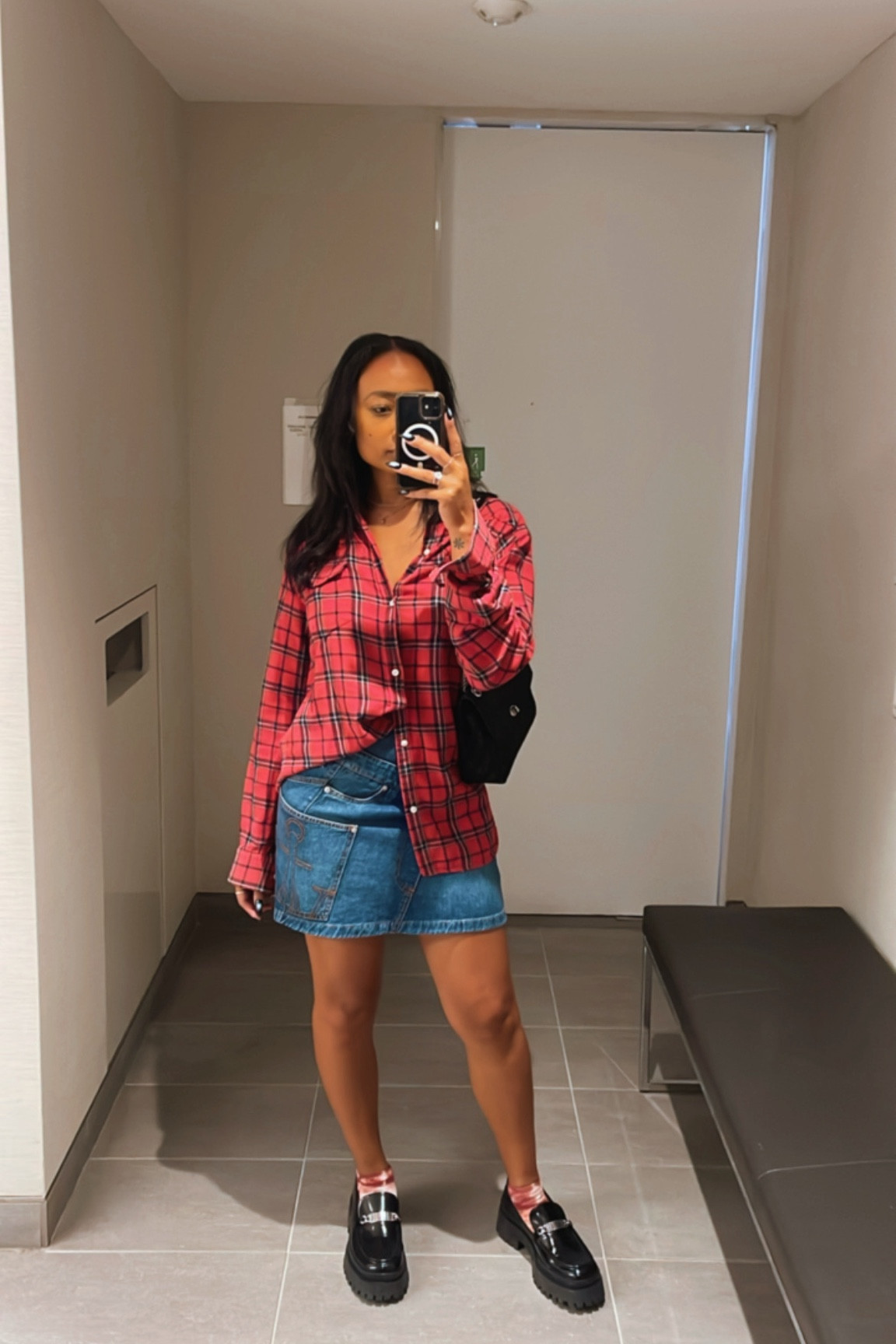  Clearing through the drafts! Lumberjackelyn 😅🪵🪓

Top: French Connection
Skirt: JW Anderson 
Shoes: Marc Jacobs 
Socks: Amazon

#LTKWorkwear #LTKSeasonal #LTKSaleAlert