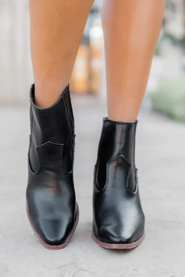 Cheyenne Black Pointed Toe Western Boot | Pink Lily