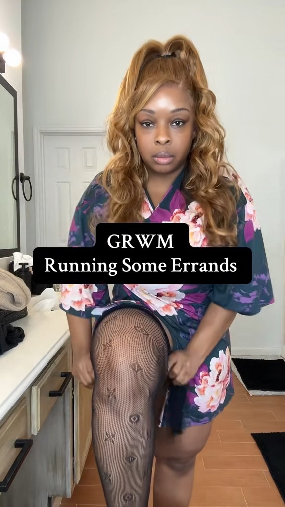 GRWM to run a few errands — but make it cozy and cute 🛍️☕️
Nothing beats a sweater dress when you want to look put together without trying too hard.
Paired mine with comfy boots and a crossbody bag — effortless fall energy 🍂✨

#OOTD #FallStyle #SweaterDressSeason #GRWM #CozyChic #EffortlessStyle #FallOutfitIdeas #LTKfashion #FallLooks #QuietLuxuryVibes

#LTKStyleTip #LTKSaleAlert #LTKFindsUnder50