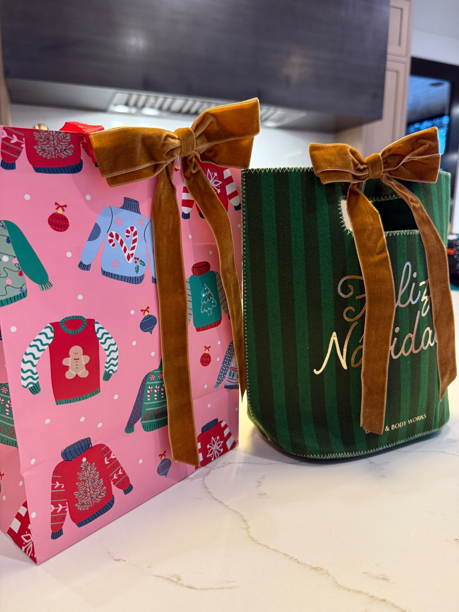 Added velvet bows to these cute little gift bags I put together for Christmas!

#LTKHome #LTKSeasonal