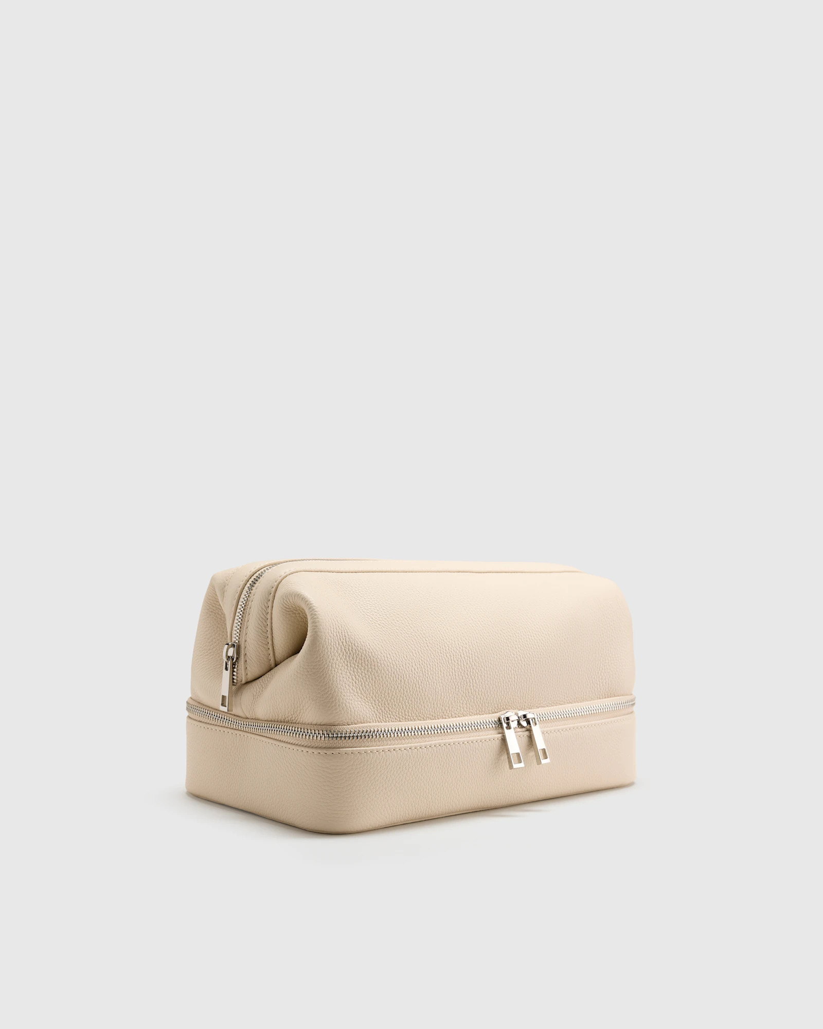 Italian Leather Dual Compartment Toiletry Bag | Quince