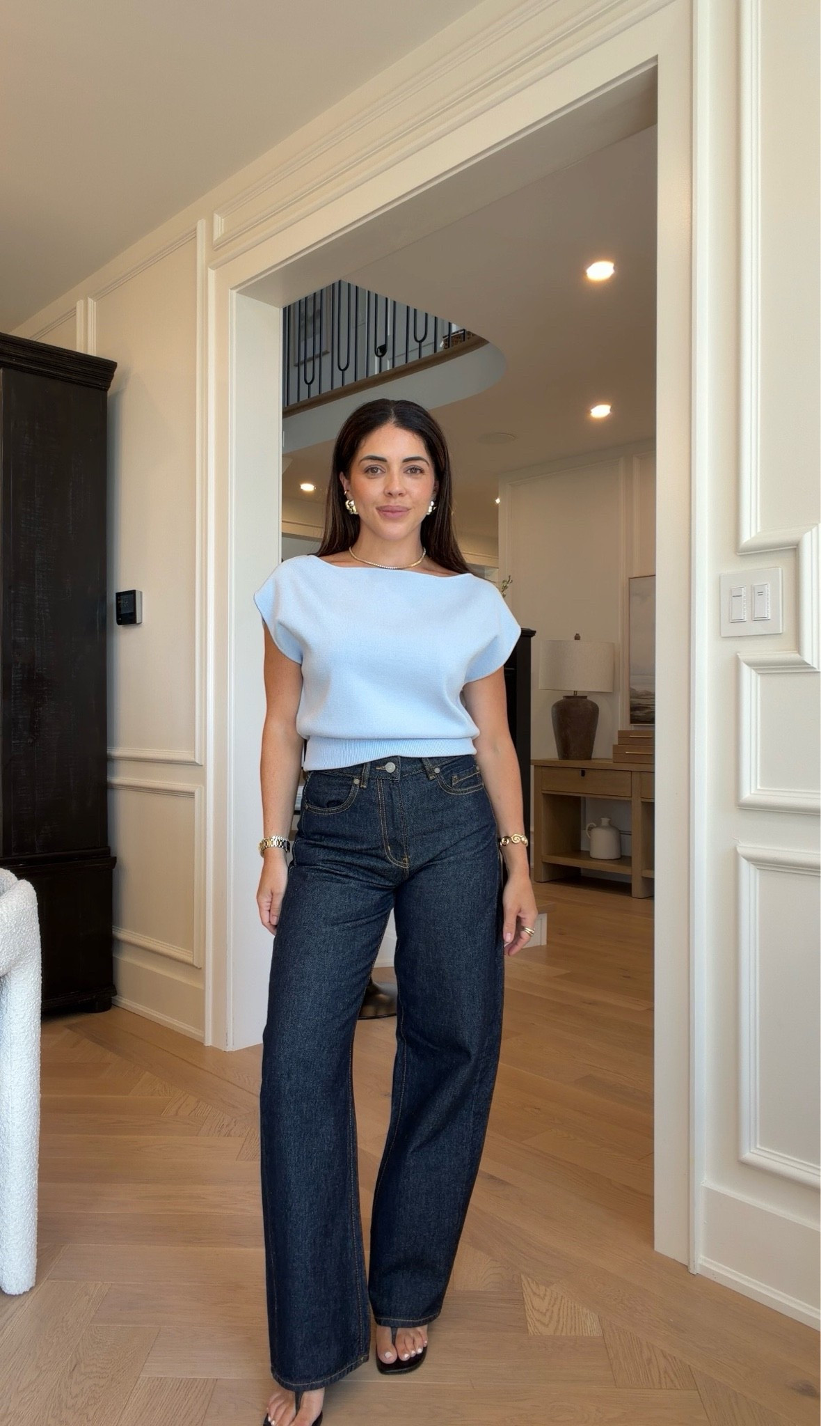 Top - XS
Jeans - size 25

#LTKfall #LTKworkwear #LTKjeans