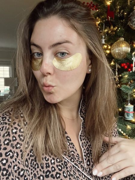 Gold eye patches are never too far away and I take them with me when I travel too! Make a great stocking stuffer or a gift for the person who likes to relax and pamper themselves! 

#LTKHoliday #LTKGiftGuide #LTKbeauty