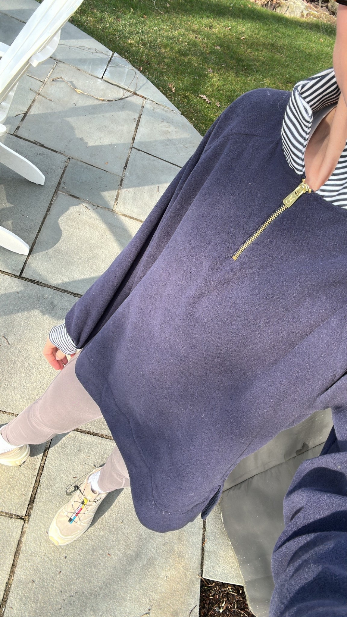 Without clothes, leggings, tops with leggings, sneakers 

#LTKStyleTip #LTKSeasonal #LTKActive