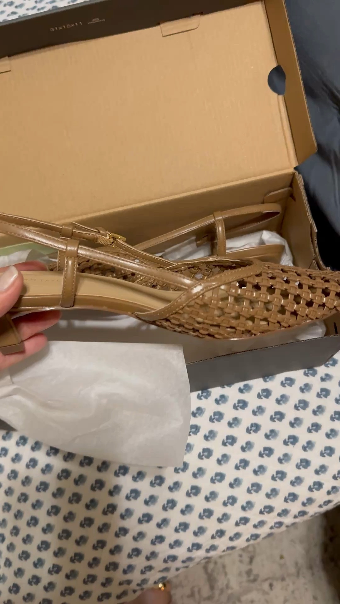 Woven sling back pumps with a low heel for a classic look.  Work outfit ￼

#LTKWorkwear #LTKOver40 #LTKootd