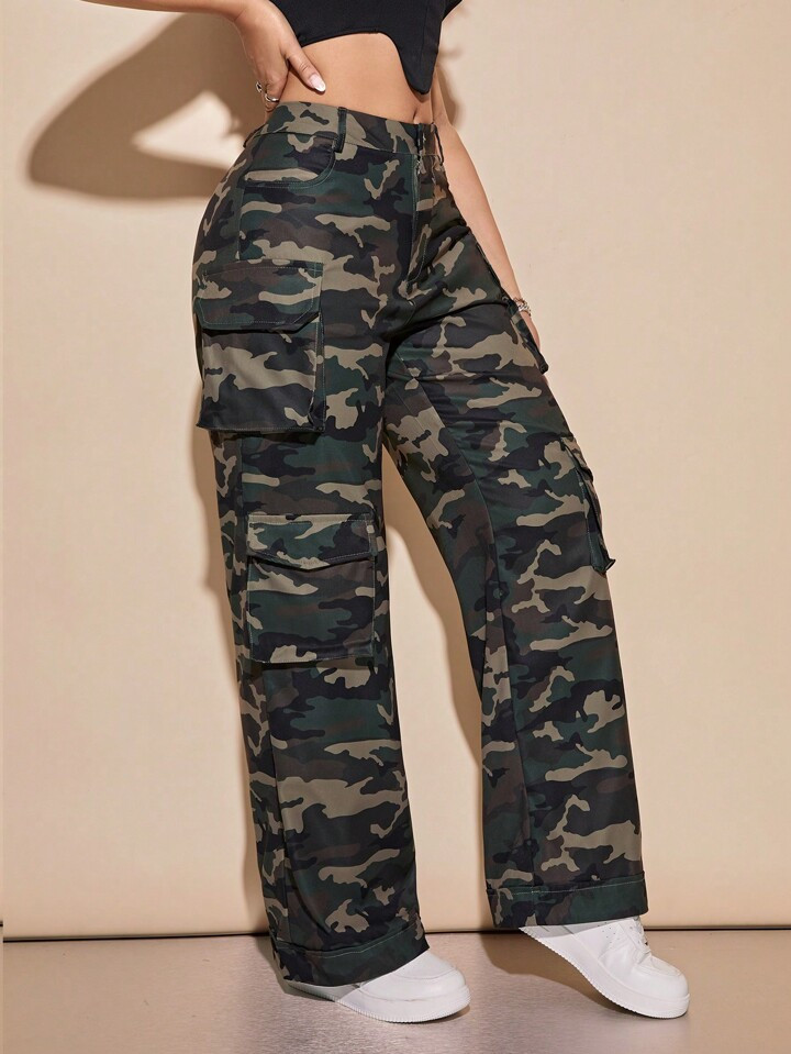 Camo Print Flap Pocket Cargo Pants | SHEIN