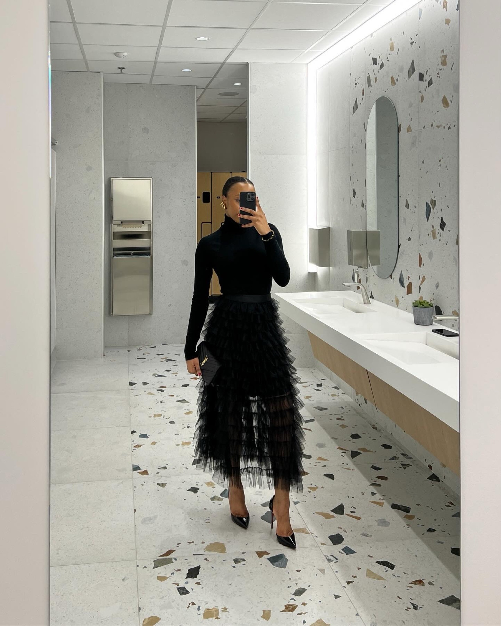 Work Christmas party. Completed with a red double breasted structured coat ☺️

Skirt is from Giana World and earrings from Zara 1856/012

#LTKstyletip #LTKparties #LTKworkwear