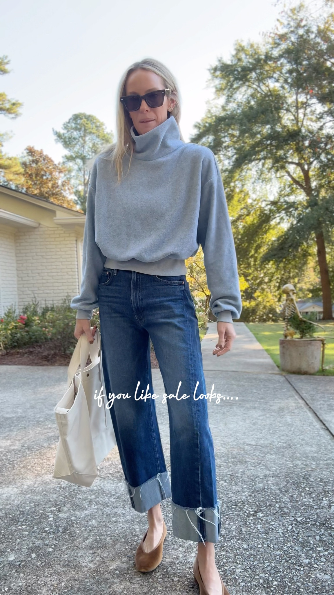 Love these 2 sales and I wear these items more than anything else in my wardrobe! Size smalls in all of it. Putting my favs here! 