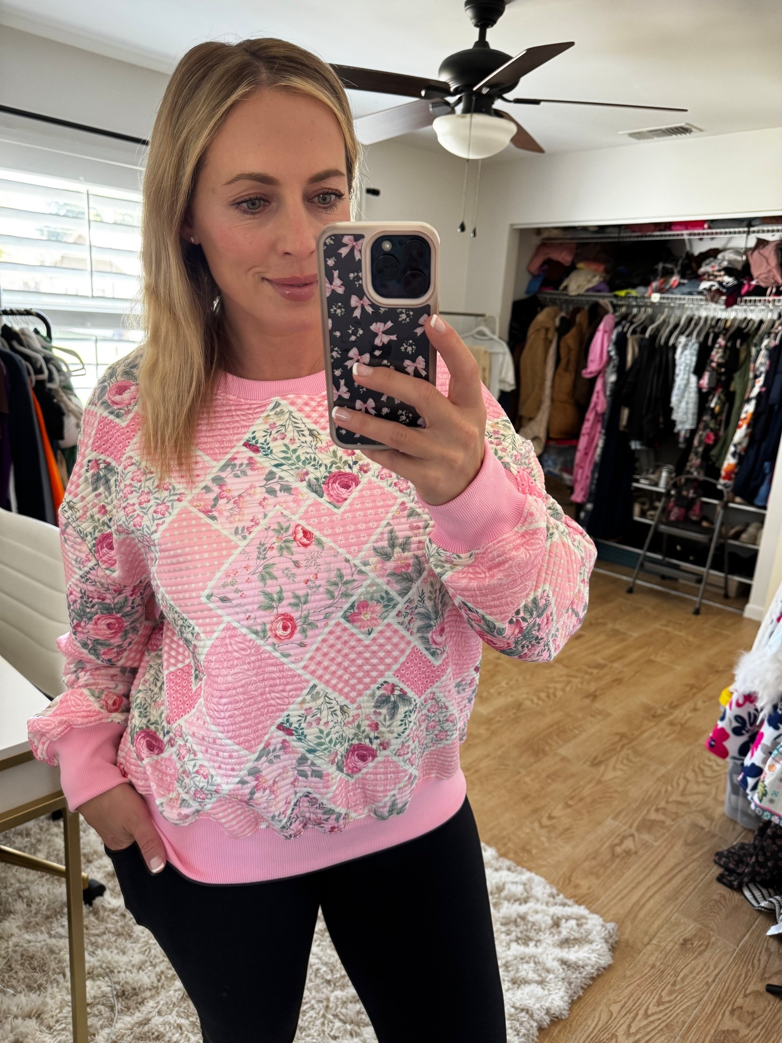 Shein sweatshirt 

#LTKMidsize #LTKootd