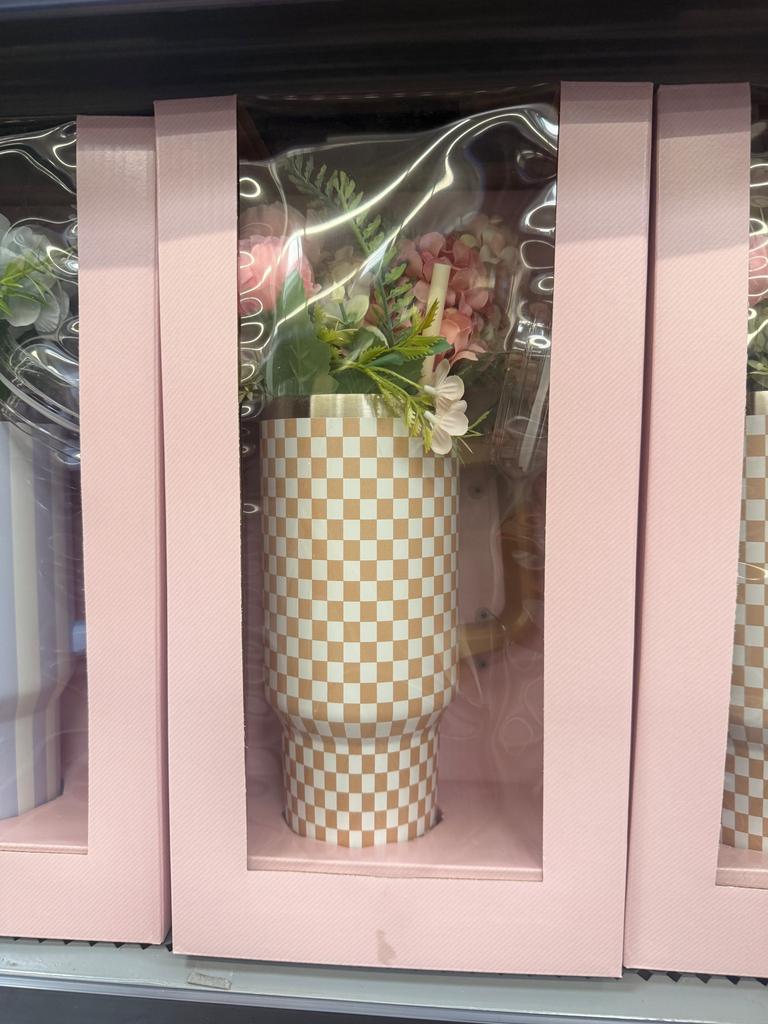 Cute new tumbler and floral sets find! The perfect bouquet for Mother’s day!

#LTKHome #LTKmomlife