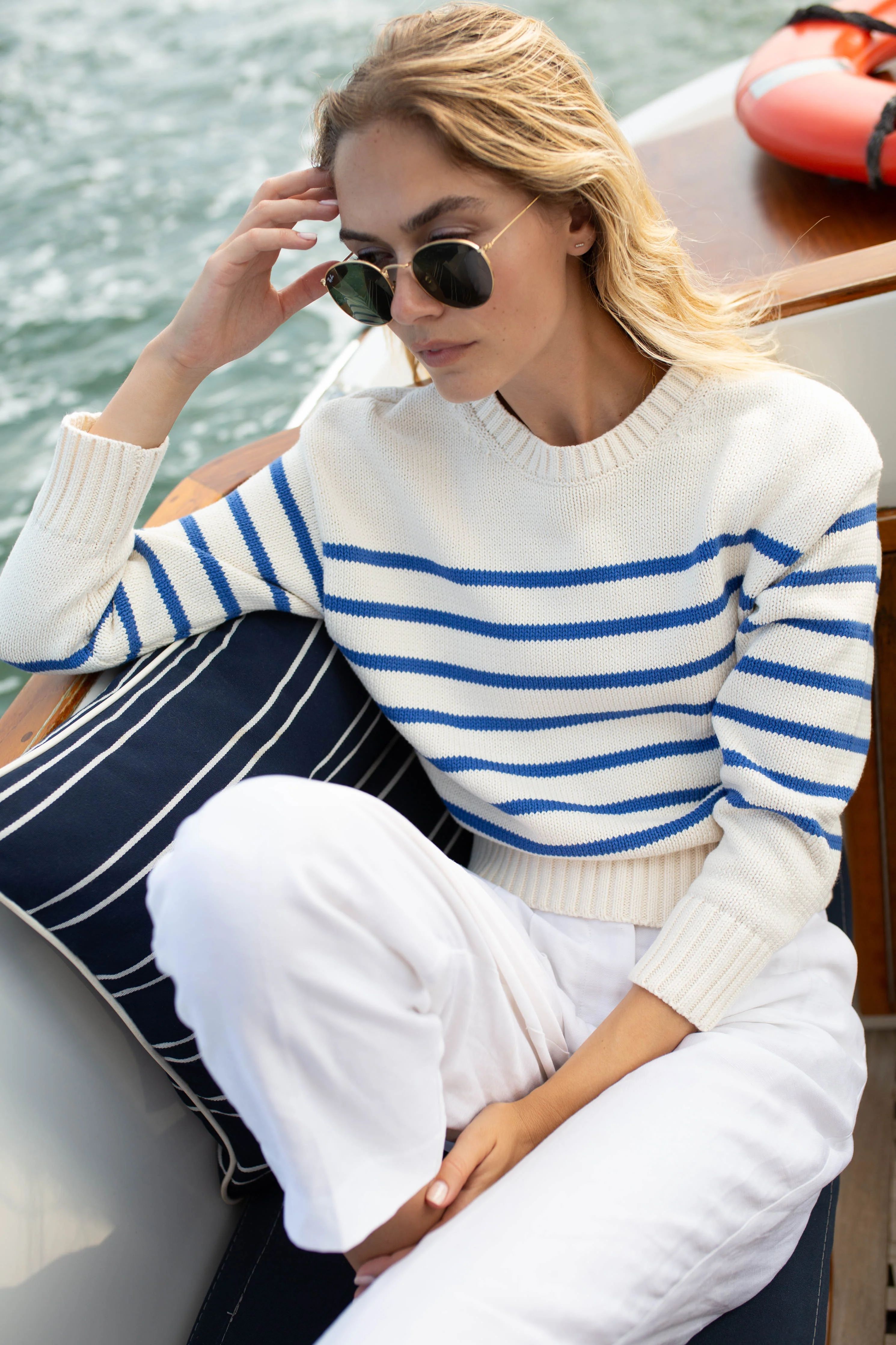 Lake Sweater - White/Tidal Blue | Marea