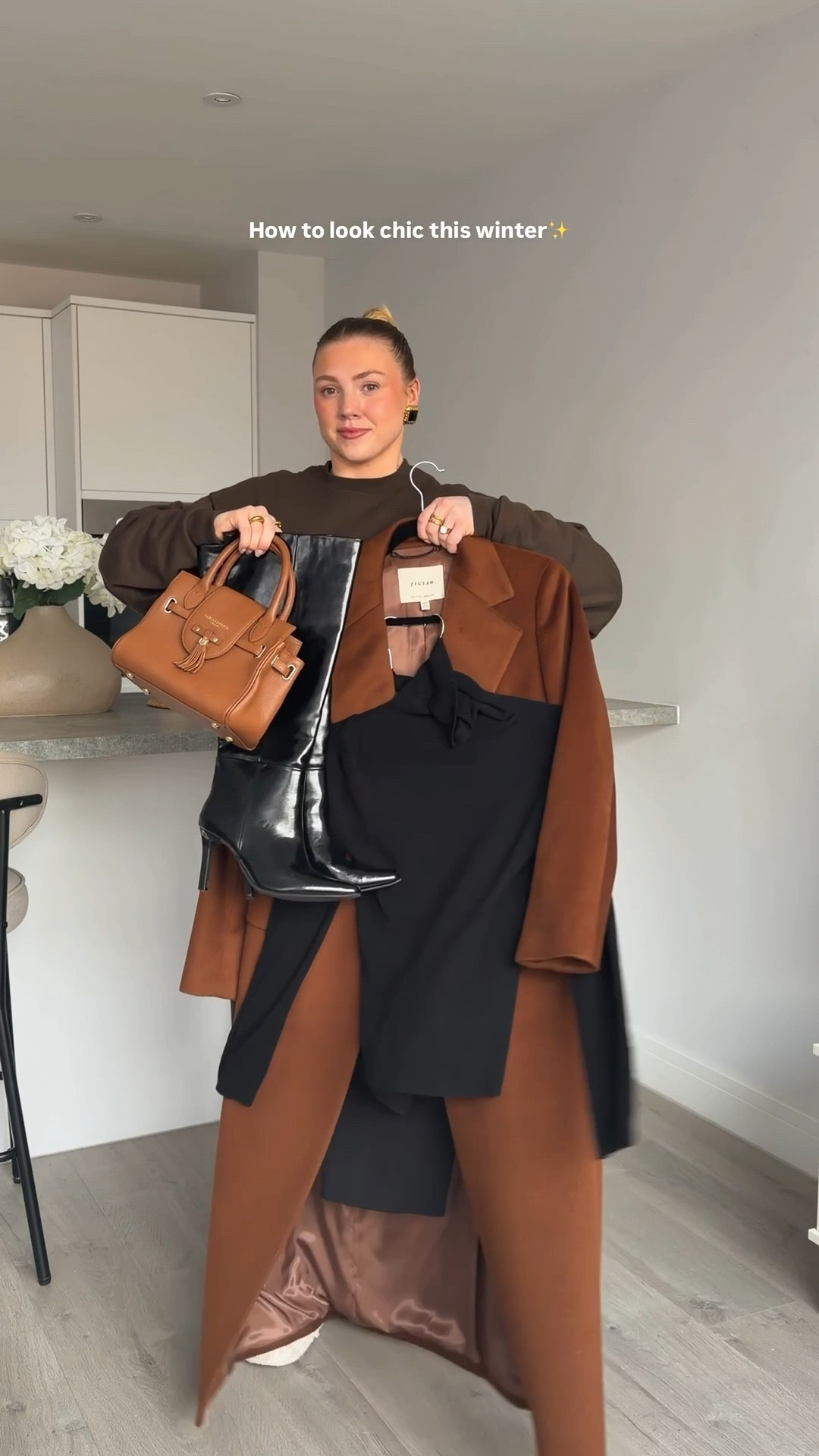 Dressing chic in winter whilst also staying warm✨ 

Winter outfit
Winter coat
Black base
Brown coat 
Black and brown outfit 
Warm outfit 
Ootd 
Winter ootd 

#LTKuk #LTKluxury #LTKwinter