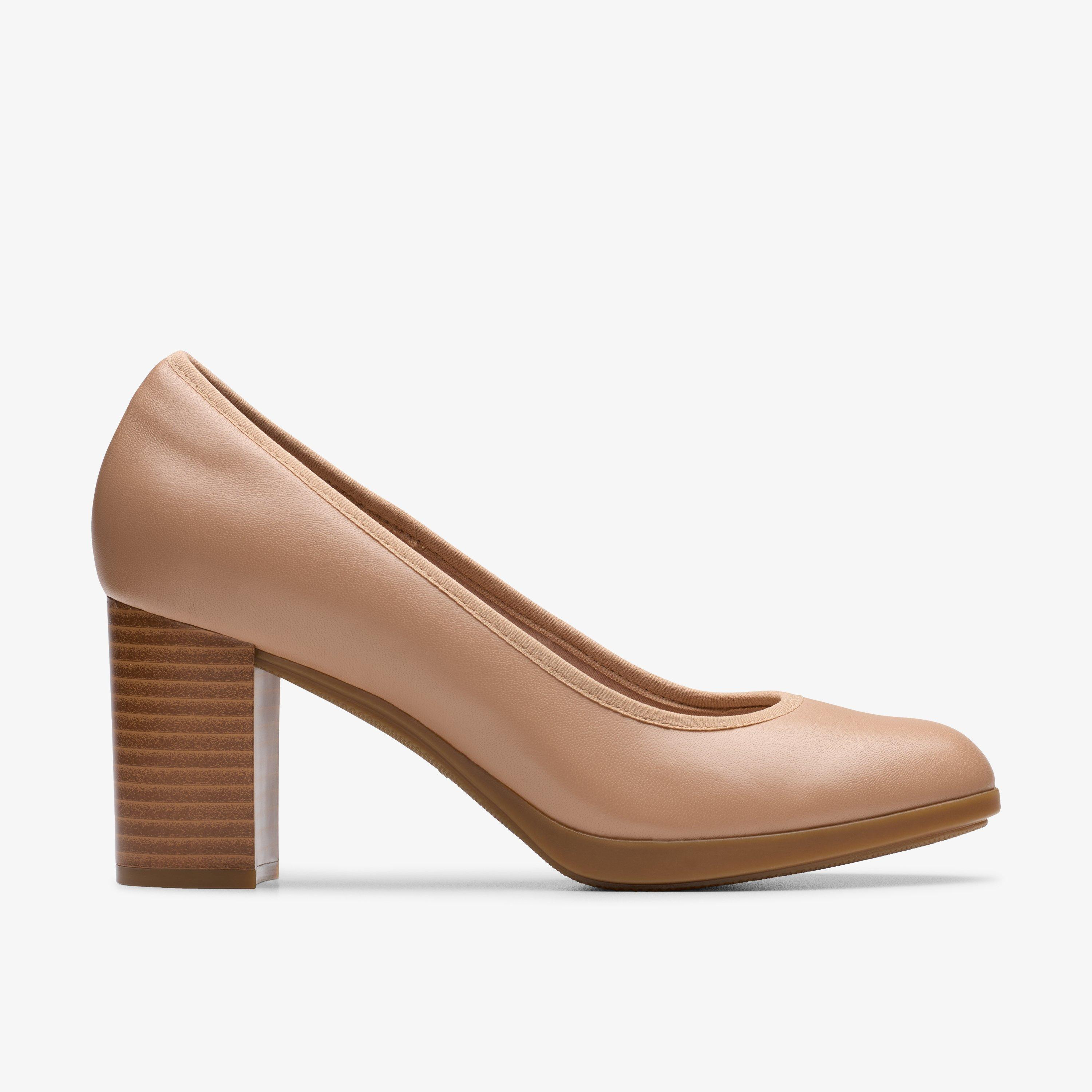 Women's  Bayla Carly Warm Beige Leather Pumps | Clarks | Clarks (US)