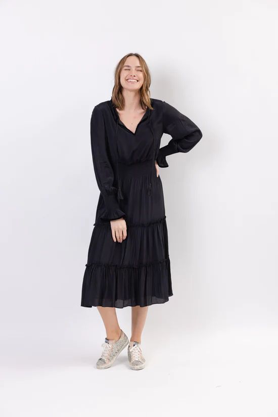 Black Long Sleeve Smocked Waist Midi Dress | Sail to Sable