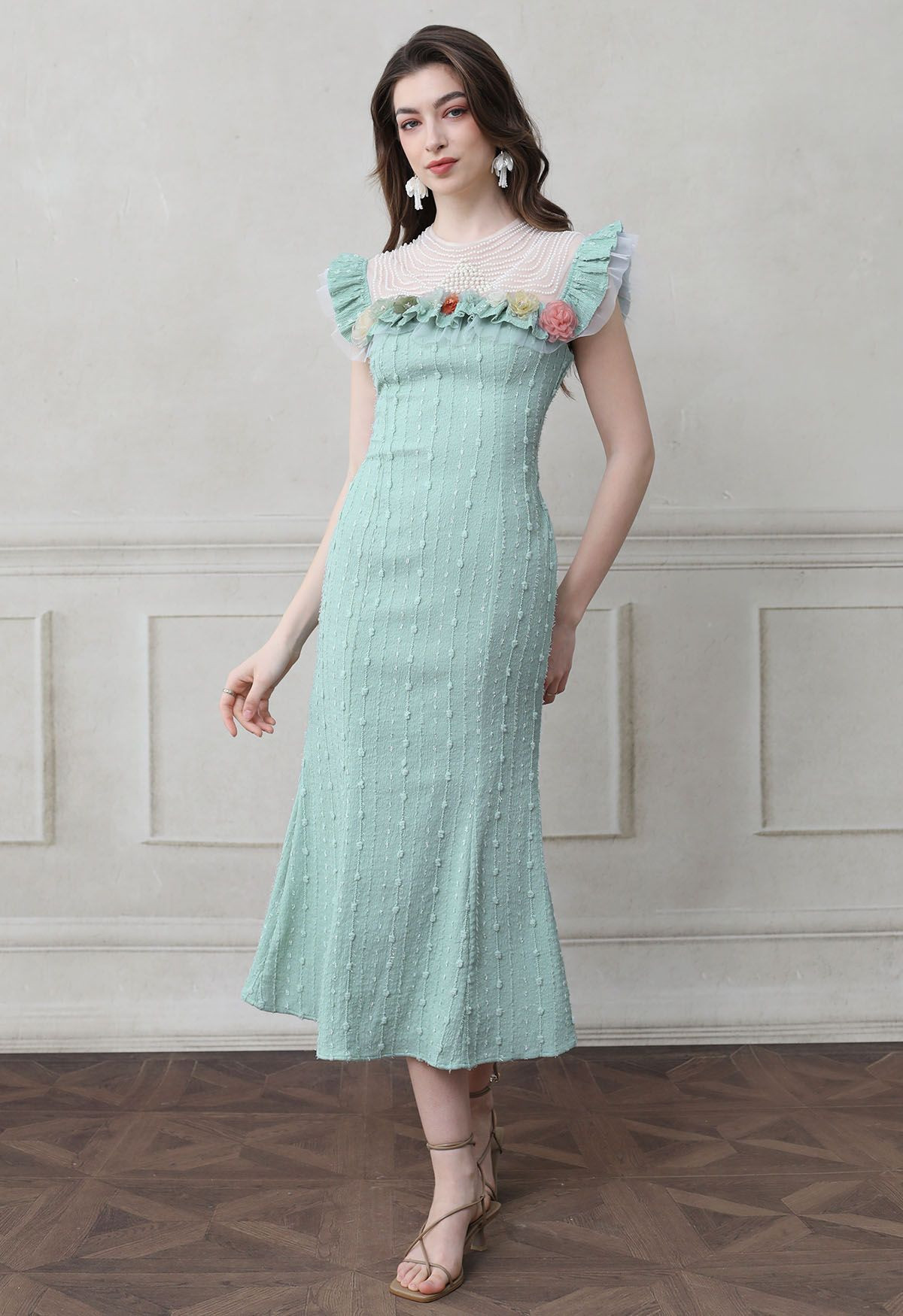 3D Floral Pearl Mesh Spliced Sleeveless Mermaid Dress | Chicwish