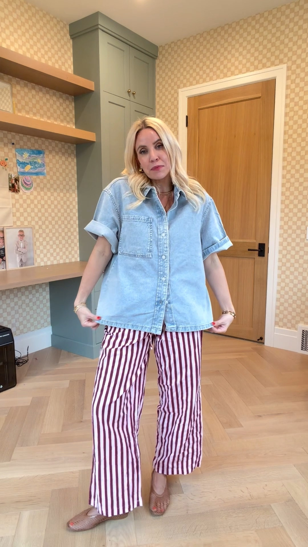 This top from Walmart is actually from the men’s section! I love it! 

#LTKootd #LTKgrwm #LTKmomlife