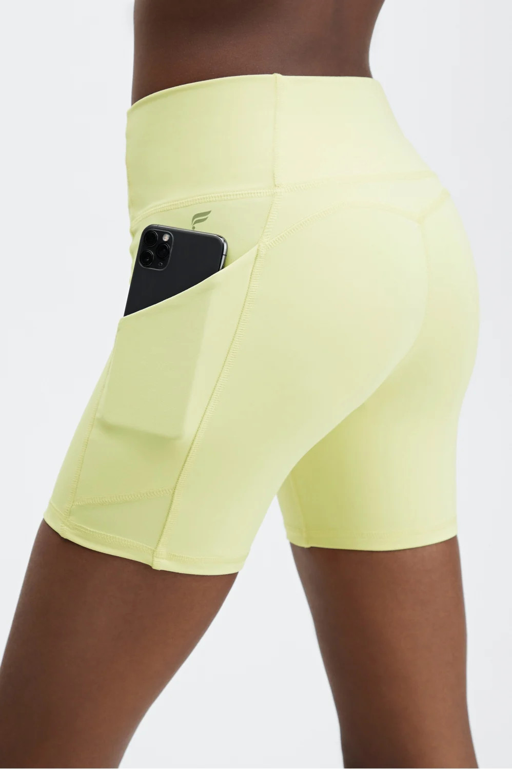 Oasis PureLuxe High-Waisted 6'' Short | Fabletics