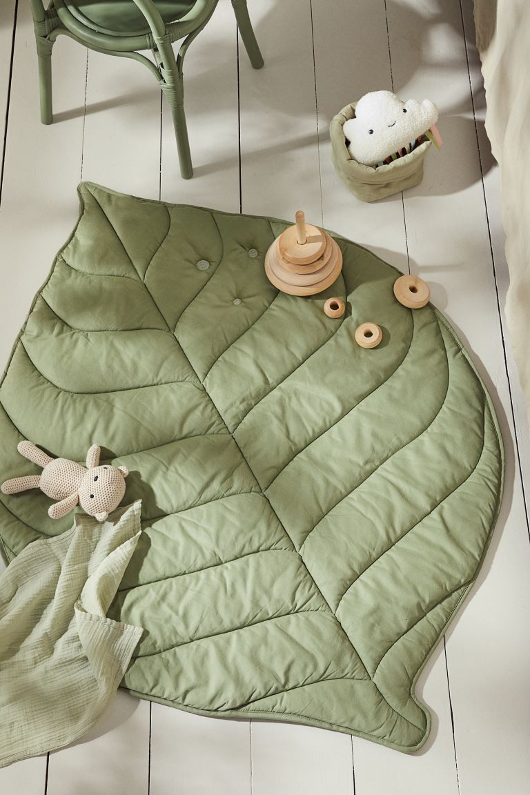 Leaf-shaped Baby Mat | H&M (US + CA)