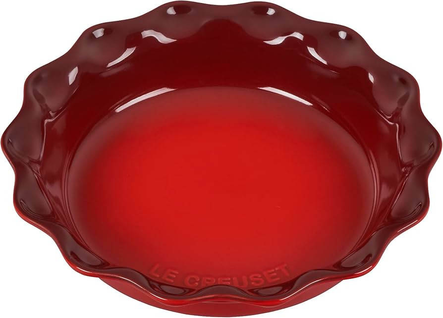 Le Creuset Stoneware 9" Heritage Pie Dish, Cerise | Amazon (US)