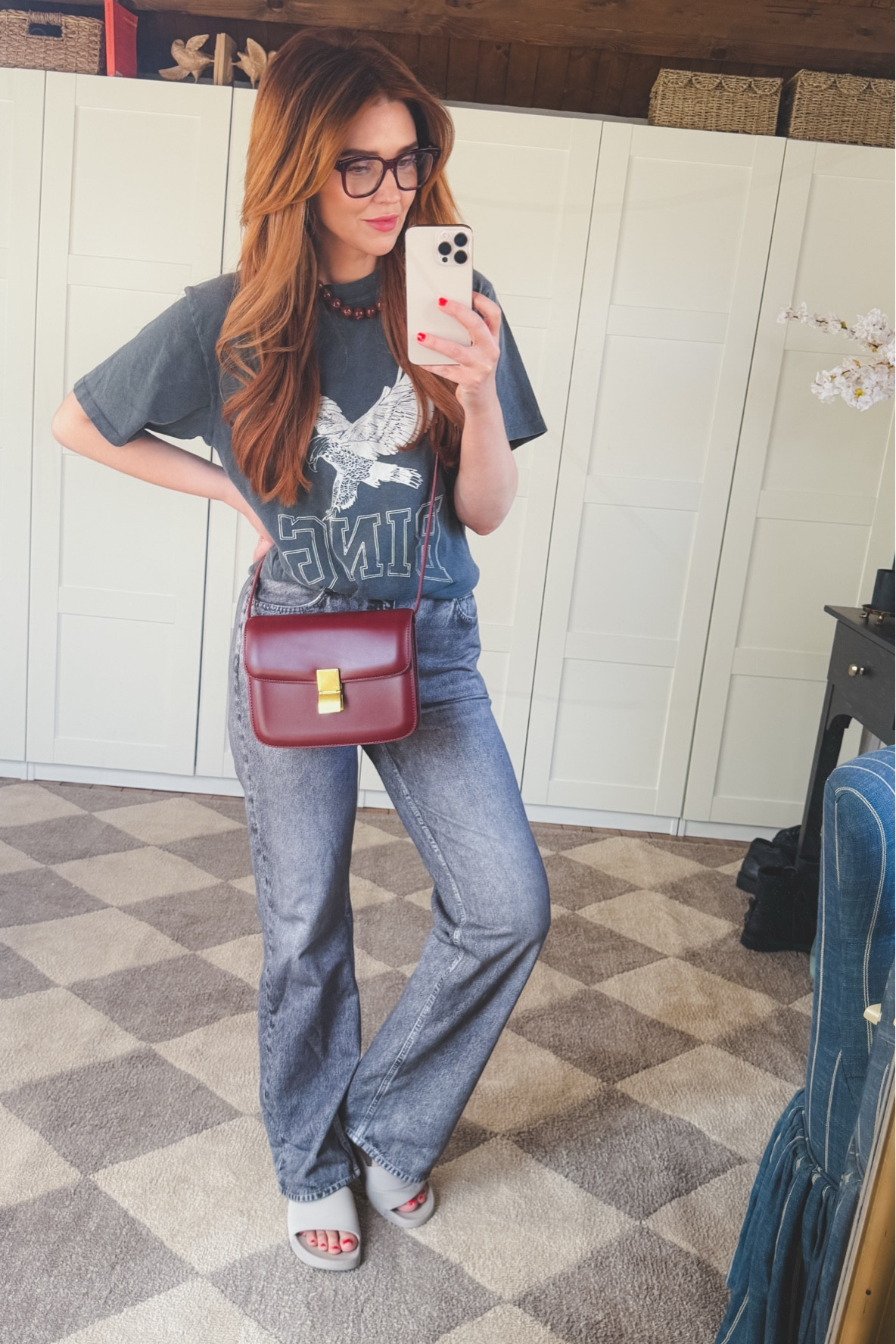 X Daily Look x

Comfy and casual- can’t get enough of the denim sweatpants ☺️ I know they’re pricey- but man I wear the heck out of them!!! 

#LTKStyleTip #LTKOver40