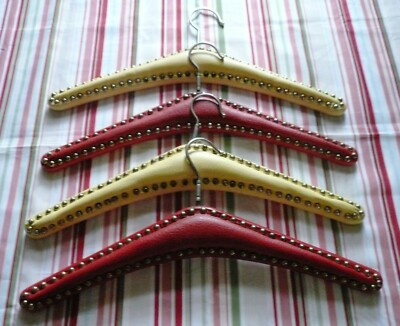 4 Vintage Kleiderbügel Holz mit  Nieten Mid Century 50s Rockabilly 50er/60er Jah  | eBay | eBay DE