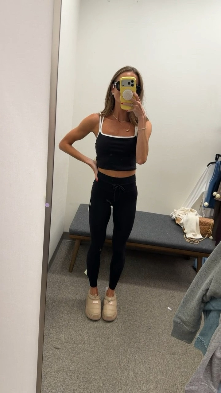 Vuori is always a go to for me & I’m so happy that it’s include in the Nsale!!!🖤 also y hese sunnies are so chic

#LTKootd #LTKSeasonal #LTKSaleAlert