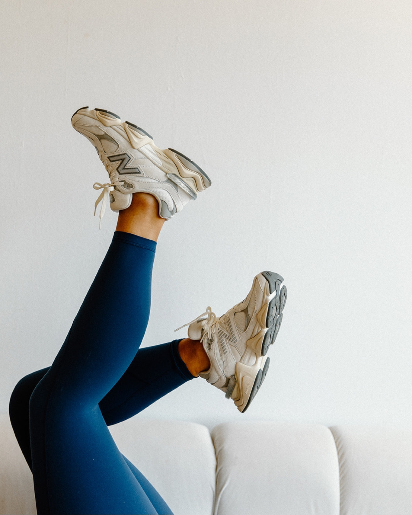 the cutest neutral chunky sneaker 🤭👟☁️

#LTKFind #LTKSeasonal #LTKmidsize