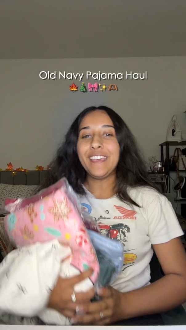 I got these pajamas on sale from Old Navy!! I love them SM 😍

#LTKGiftGuide #LTKHoliday #LTKSeasonal