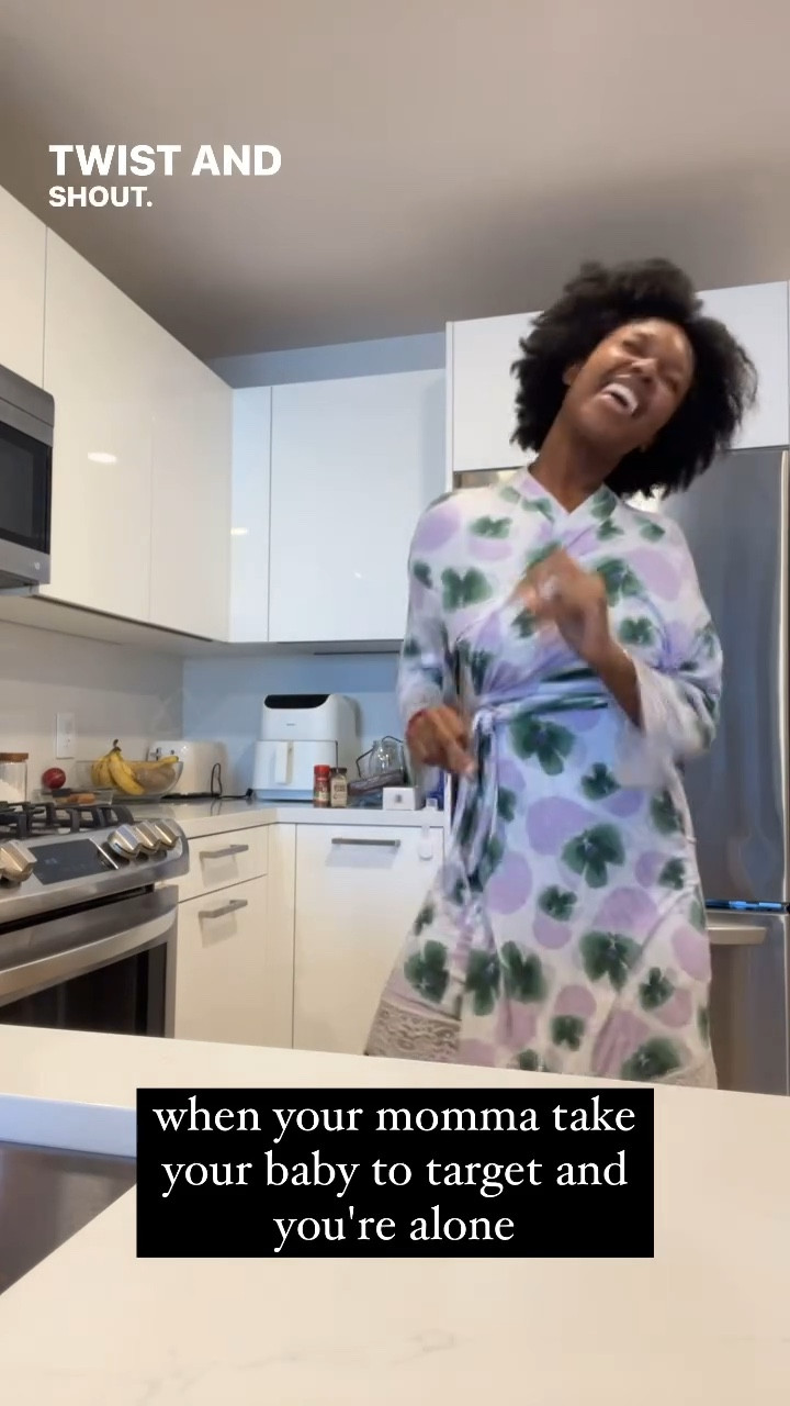 y'all are always asking me about this robe! I wear it every day and honestly, I've been been told I look sexy in it 👀😂 #robe #pajamas 

#LTKbump #LTKfindsunder50 #LTKGiftGuide