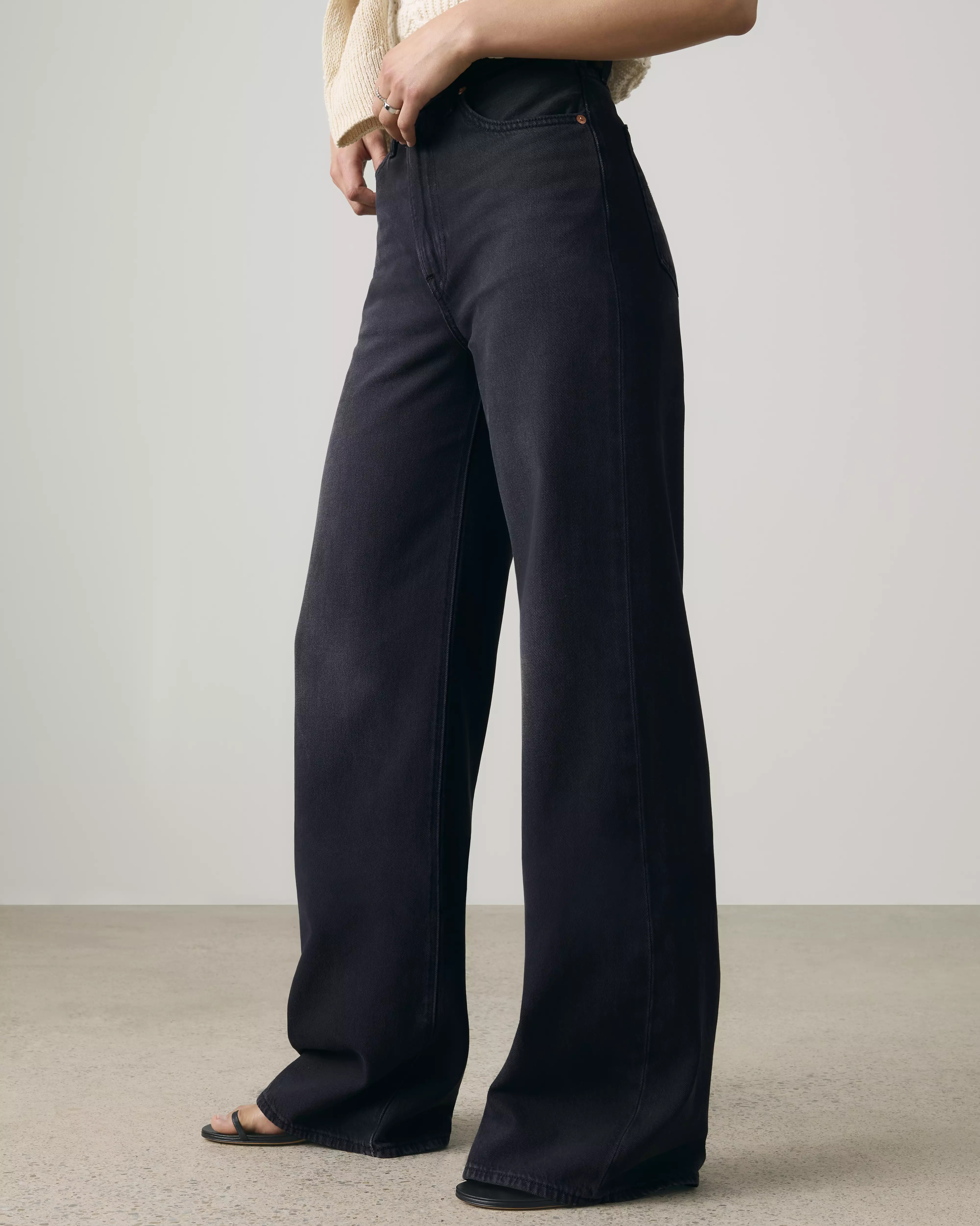 Ribcage Wide Leg Lightweight Women's Jeans | Levi's CA