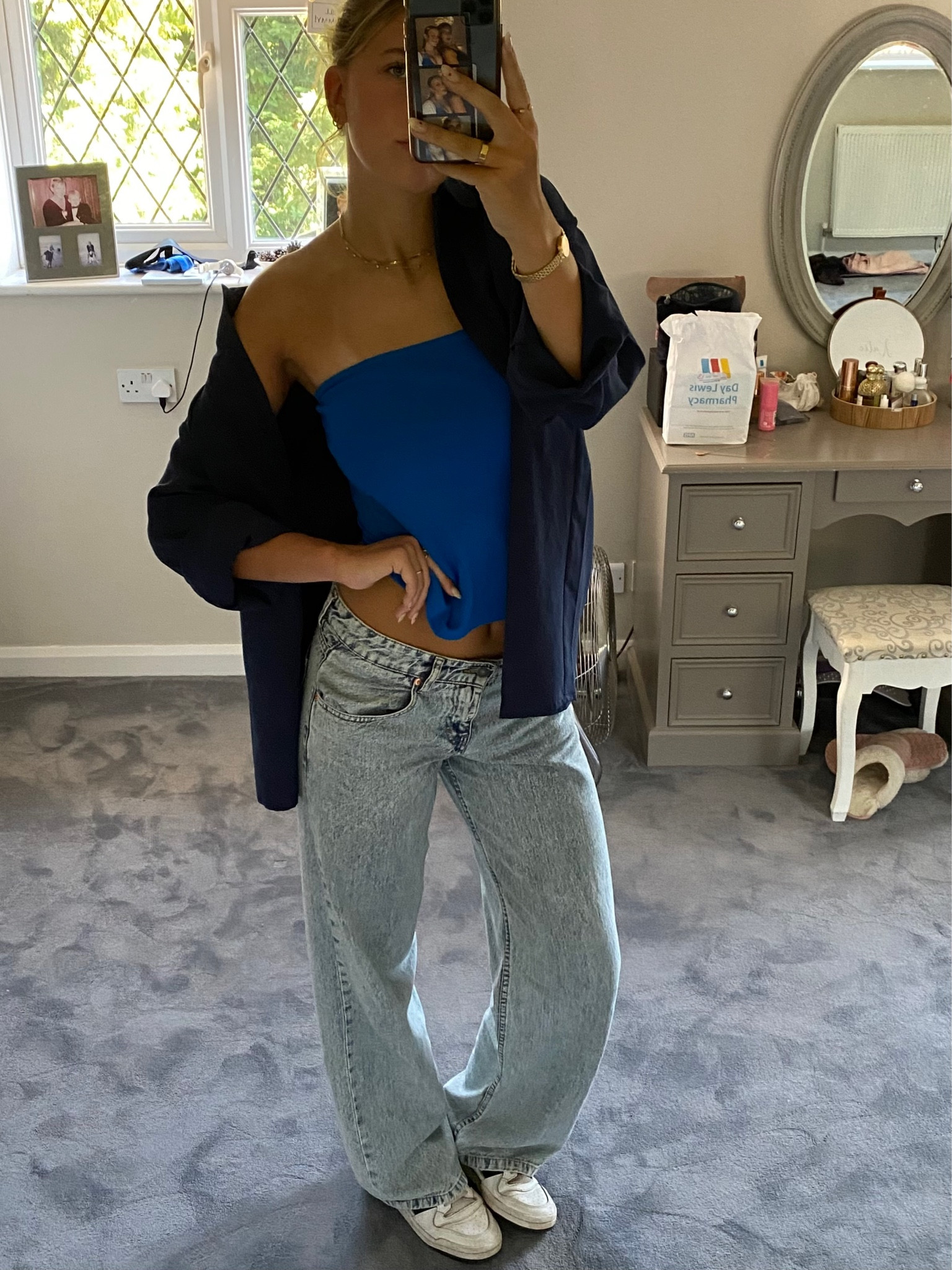 Linen shirt, blue tube shirt, low rise wide leg acid wash jeans, black shirt, navy shirt, adidas trainers

#LTKSeasonal #LTKeurope #LTKstyletip