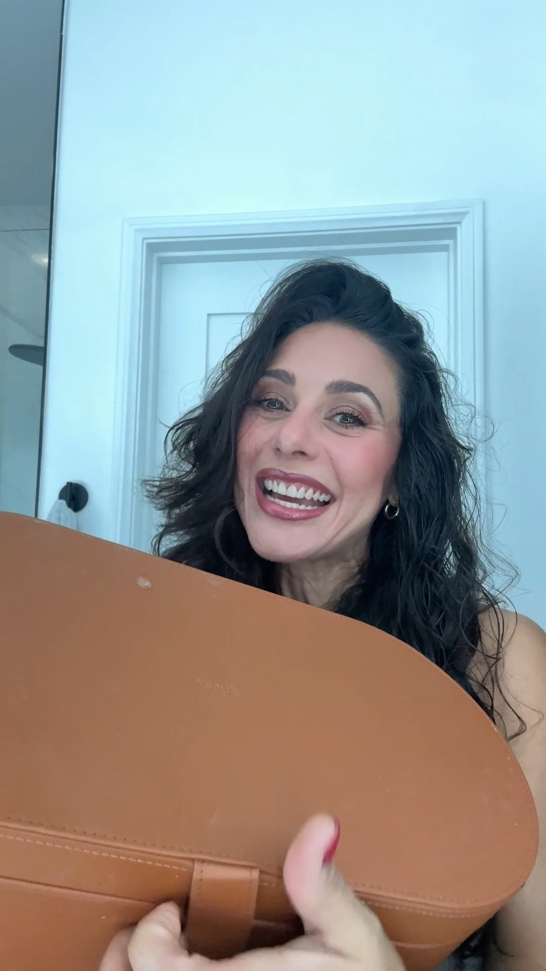 “Blow drying my hair with the Drybar Blow Dry Brush ✨ smooth, voluminous, frizz-free salon style at home 🚿💁🏻‍♀️ #Drybar #blowout #hairtools #voluminoushair #smoothhair #hairstyling”

#LTKBeauty