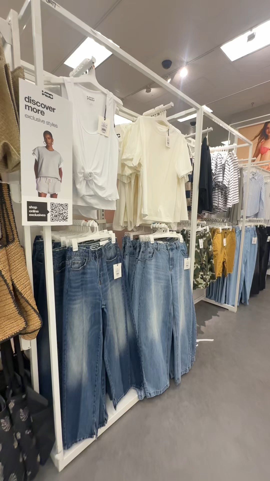 Had to see the KBB spring collection in person! So many cute denim looks! I love the barrel jeans. 

#LTKMidsize #LTKgrwm #LTKootd