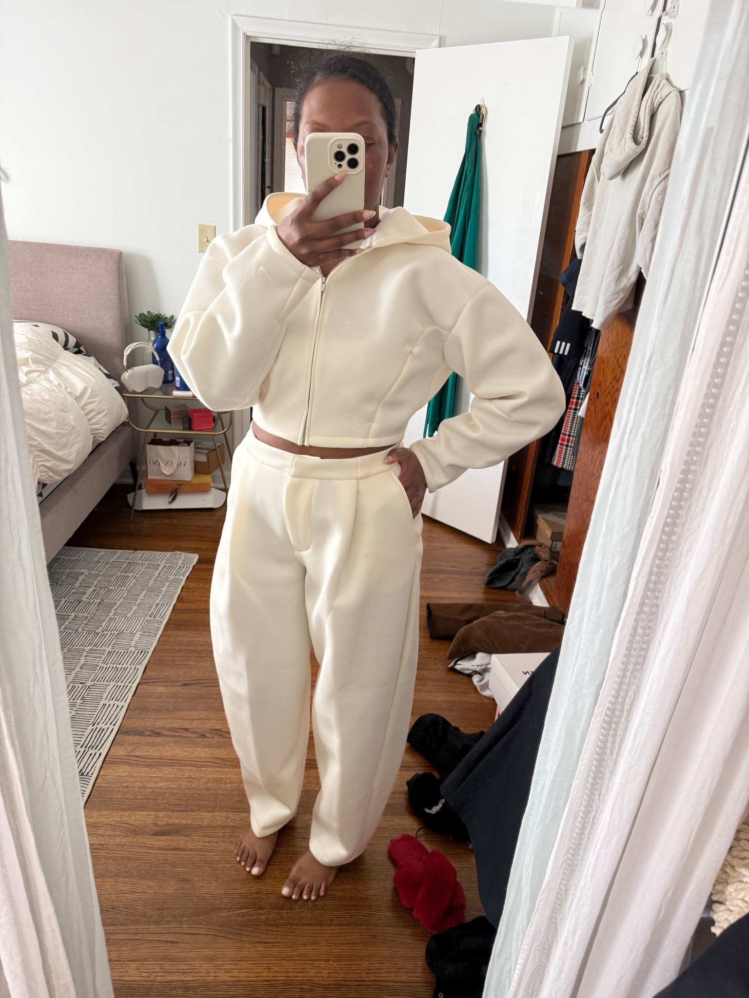 Nike trouser set 

#LTKTravel #LTKfitnessgoals #LTKootd