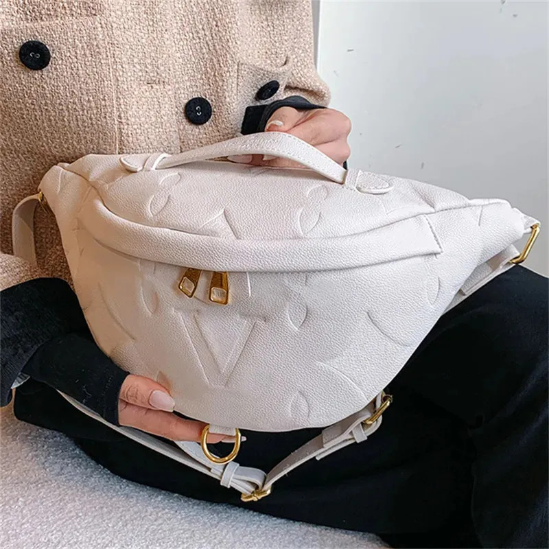 Embossed Letters Designer Bum Bag Man Crossbody Belt Bags Women Luxury Designer Flower Chest Bumb... | DHGate