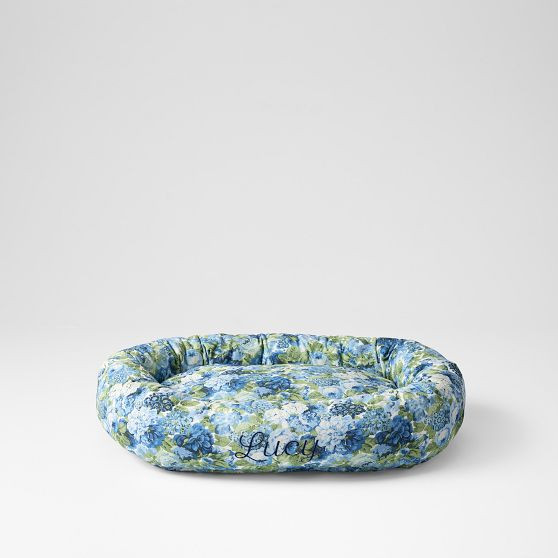 Sanderson Deluxe Round Dog Bed | Mark and Graham
