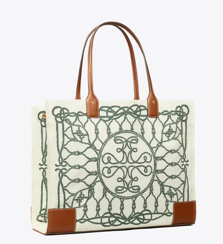 Tory Burch printed totebag, spring bag, spring outfit, travel bag 

#LTKitbag #LTKSeasonal #LTKGiftGuide