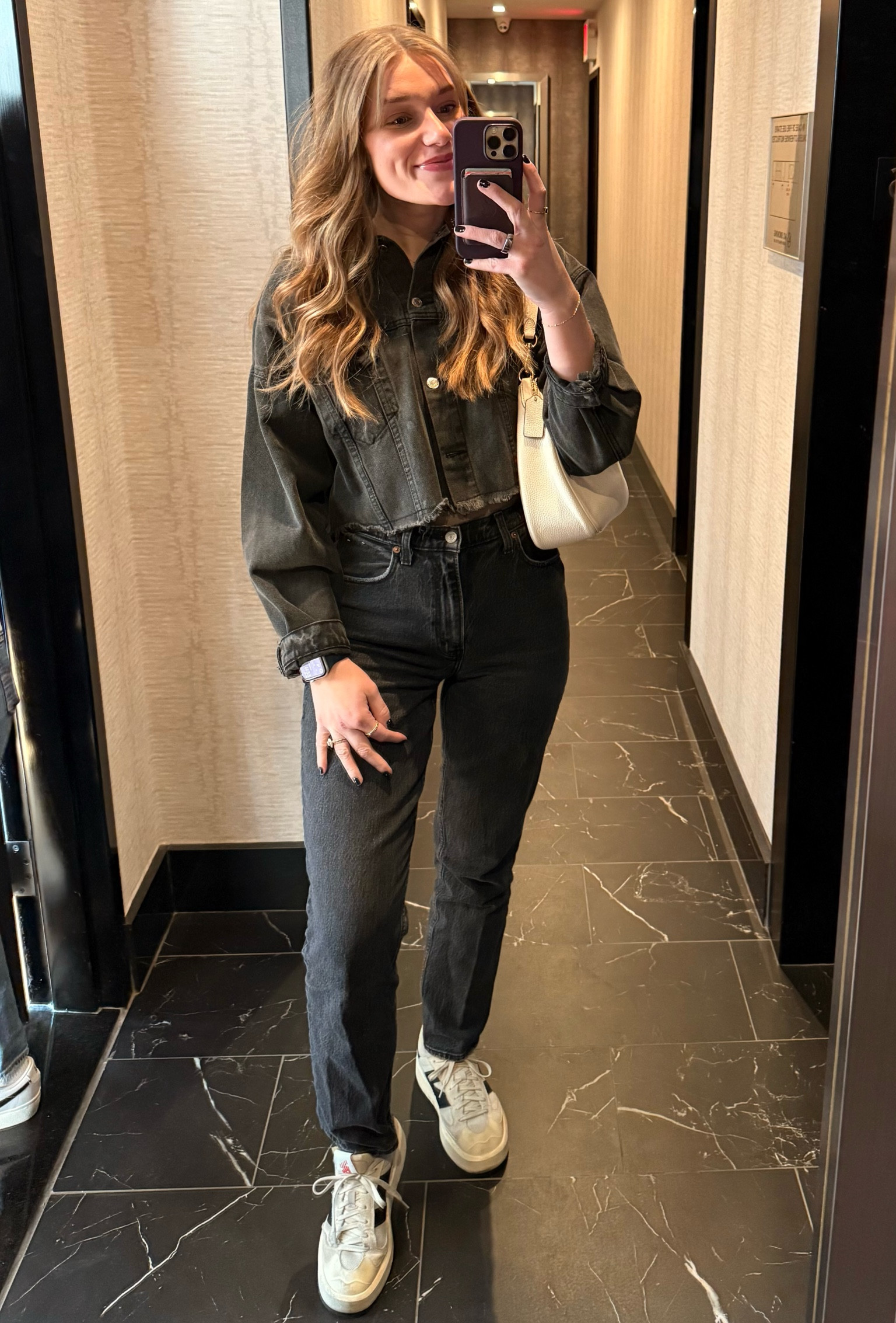 my denim on denim outfit for walking around new york city 🏙️