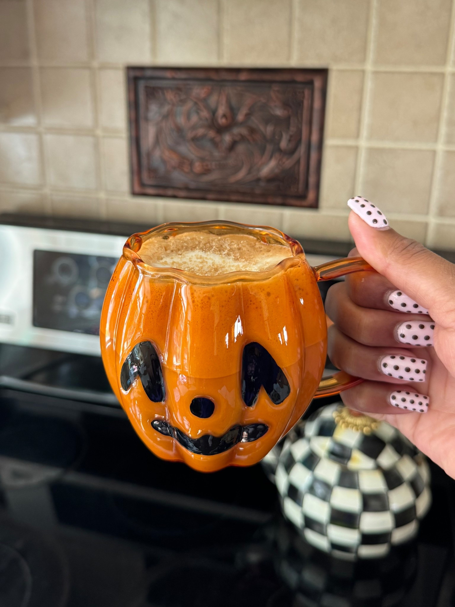 Spooky Szn mug 🎃

#LTKFallSale #LTKSeasonal #LTKSaleAlert