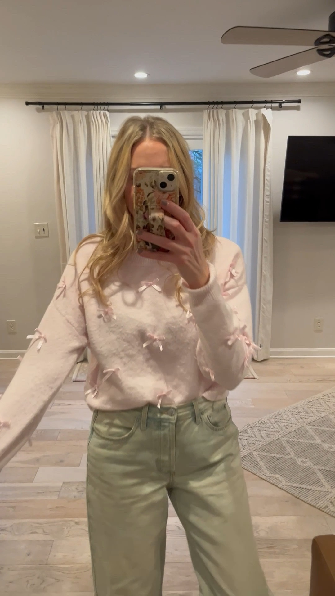 Living this sweater with the adorable bow details!  Perfect February Fit!!


#LTKFindsUnder50 #LTKHoliday #LTKSeasonal