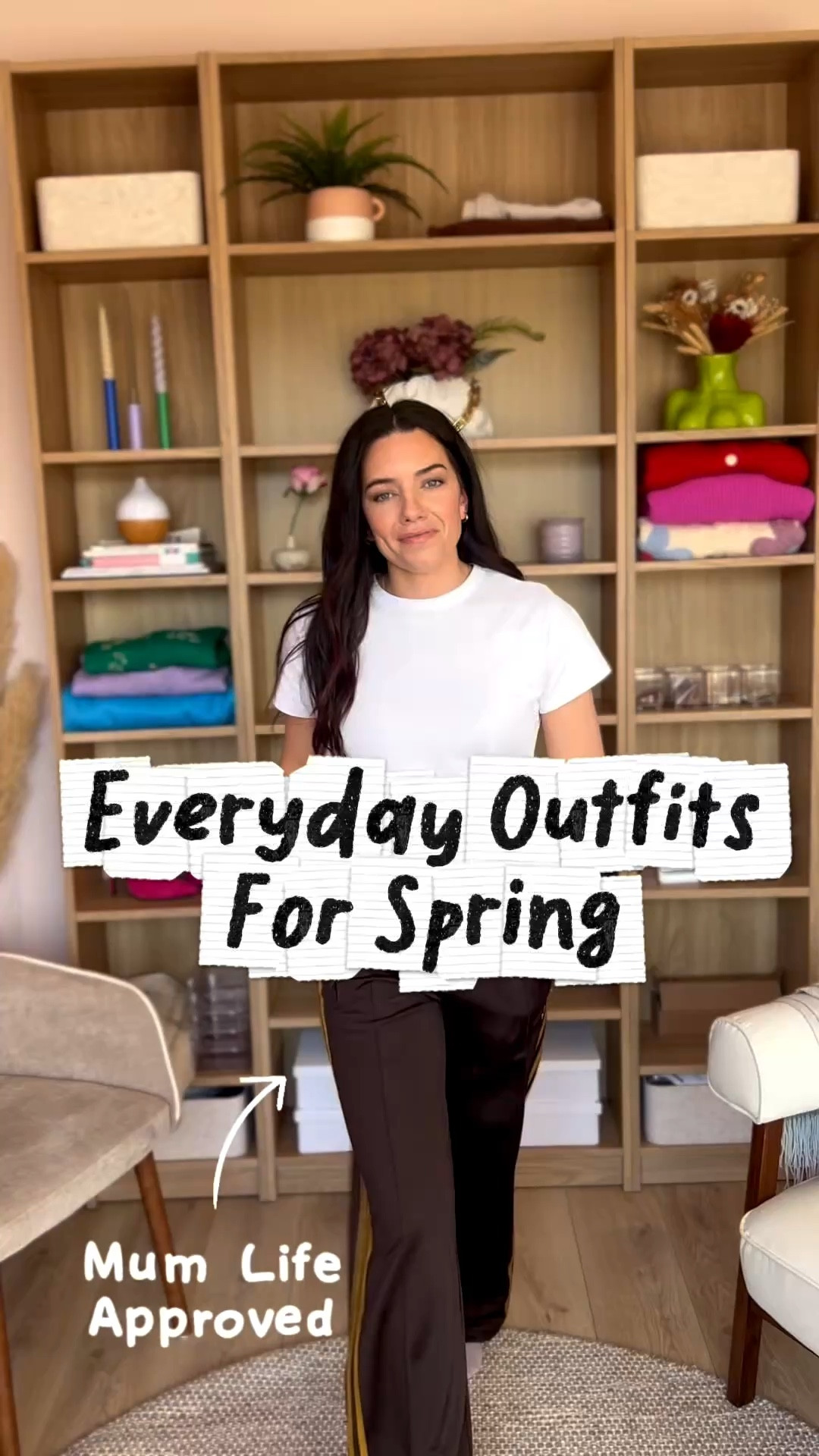 Comfy but still put together ✅ simple everyday outfit for Spring (that is perfect for mum life too!) Comment SHOP to get the links sent straight to your DMs 🔗 🧡✨ 

