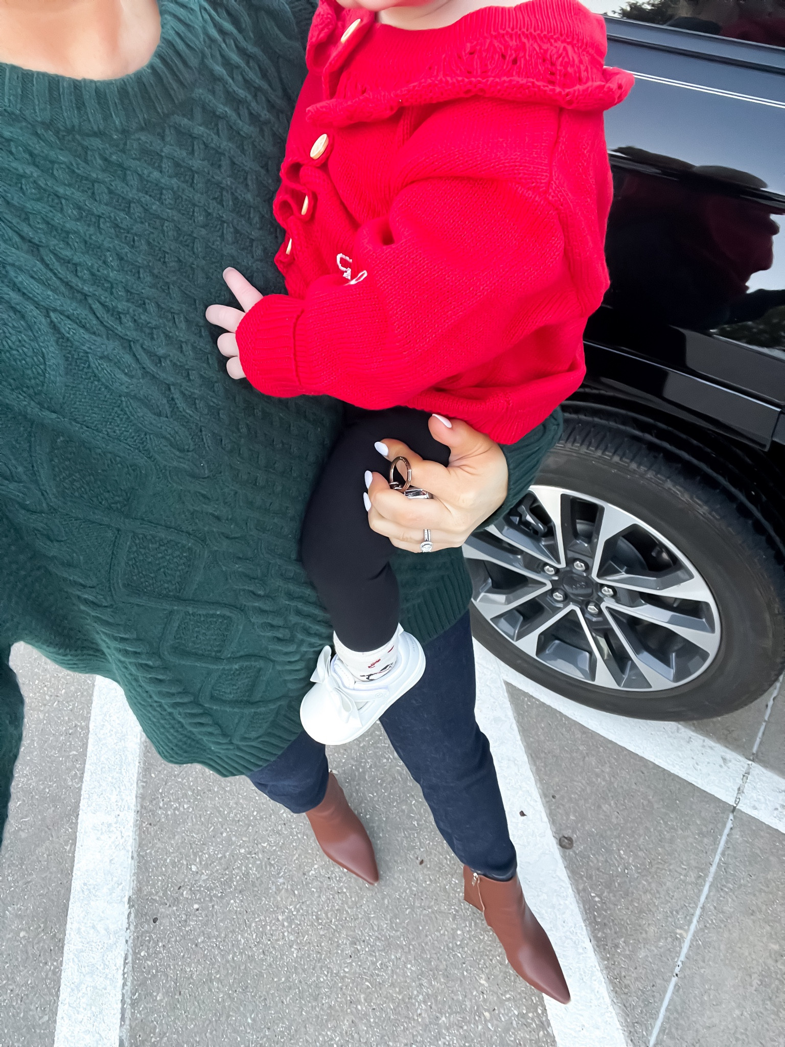 Today’s daycare drop off outfit!

Baby clothes, Amazon finds, cable knit sweaterrs

#LTKStyleTip #LTKHoliday #LTKSeasonal