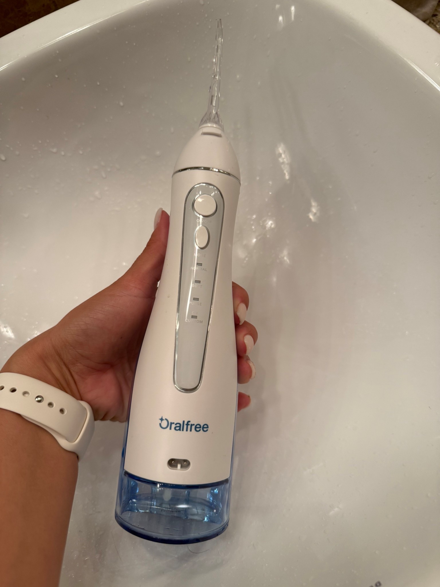 Honestly, I hate flossing. This is so easy to use, water proof, chargeable, and on sale!!

#LTKSaleAlert #LTKBeauty #LTKFindsUnder50