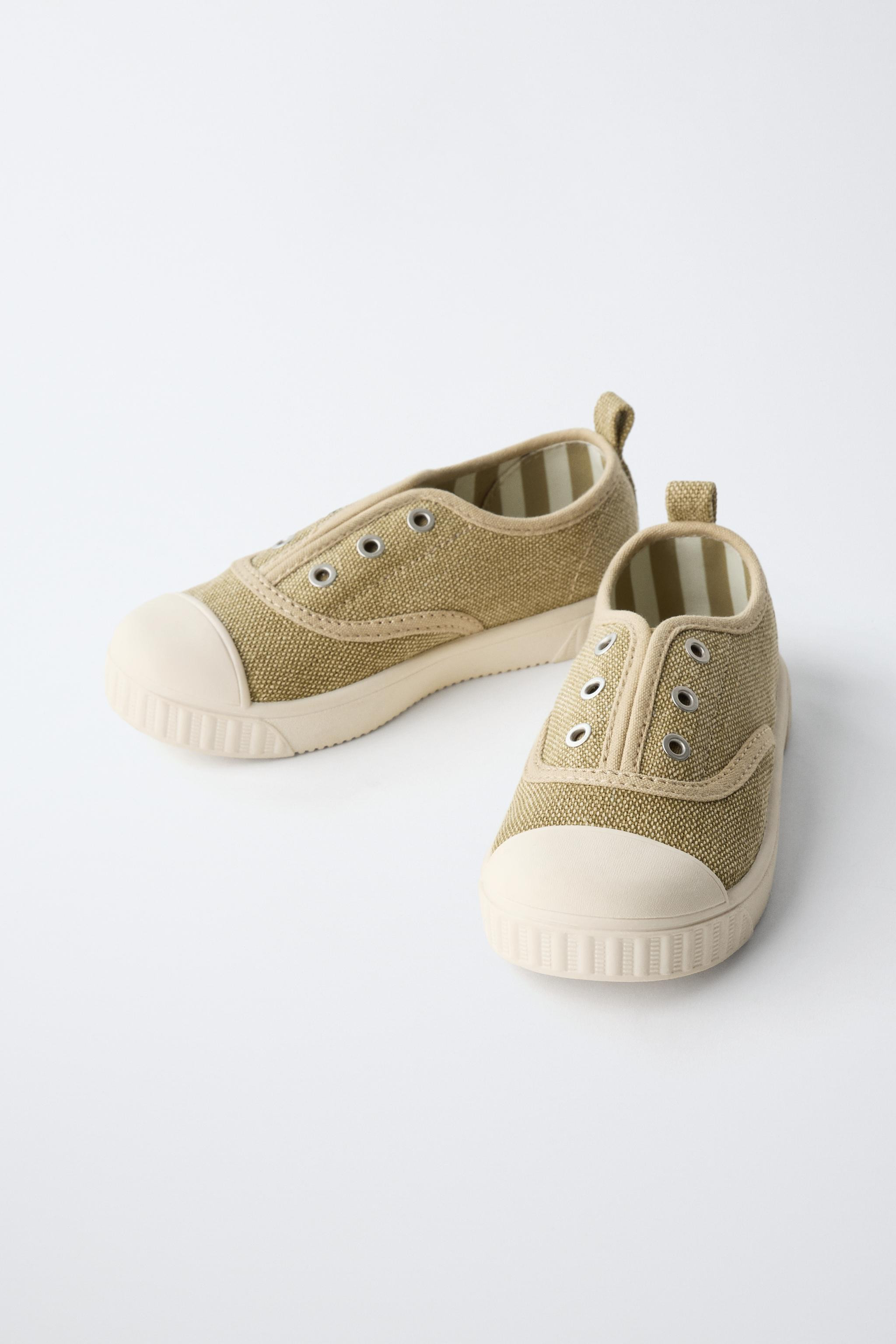 BASIC SNEAKERS | Zara US