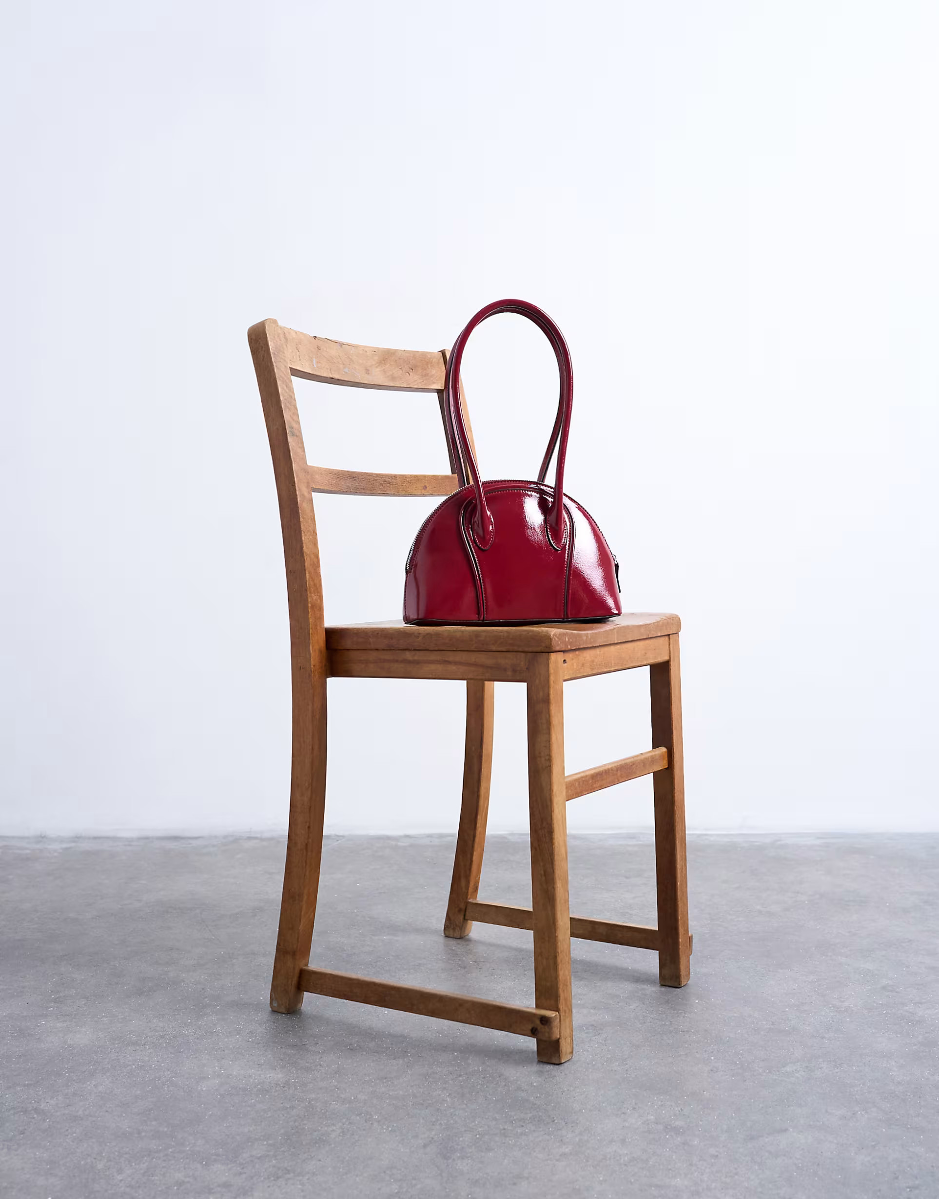 Topshop Saoirse patent shoulder bag in burgundy | ASOS (Global)