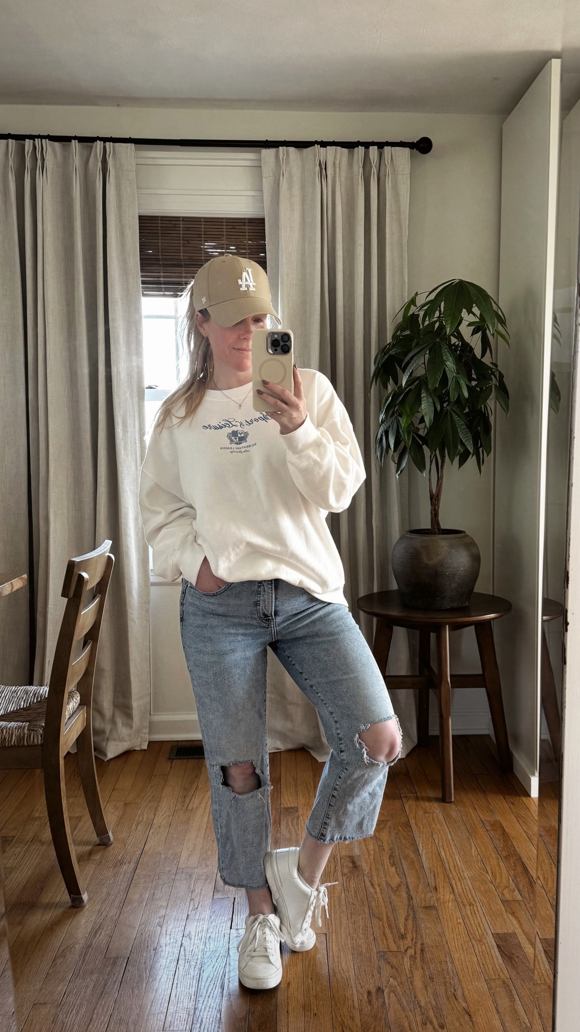 The perfect spring lightweight crewneck sweatshirt

#LTKSaleAlert #LTKStyleTip #LTKFindsUnder50